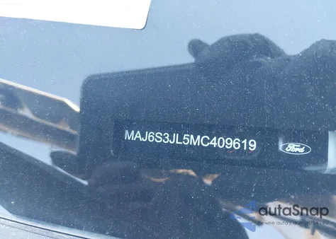 2021 Ford Ecosport Ses z USA, uszkodzony, nr VIN MAJ6S3JL5MC409619